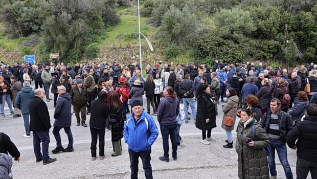 Οι κτηνοτρόφοι της Λέσβου και οι ελλείψεις στα σούπερ μάρκετ