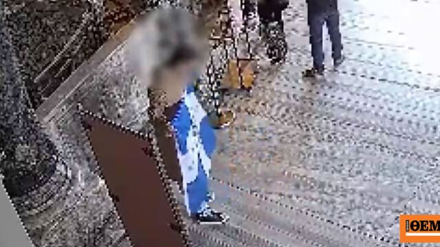 Οι Έλληνες συνελήφθησαν στην Αγία Σοφία για τη σημαία