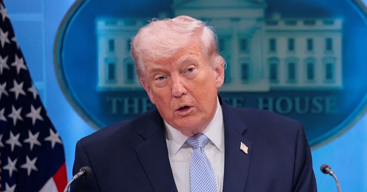 Ο Τραμπ κατάσχεσε ιρανικό πλοίο TOUSKA στον Κόλπο Ομάν