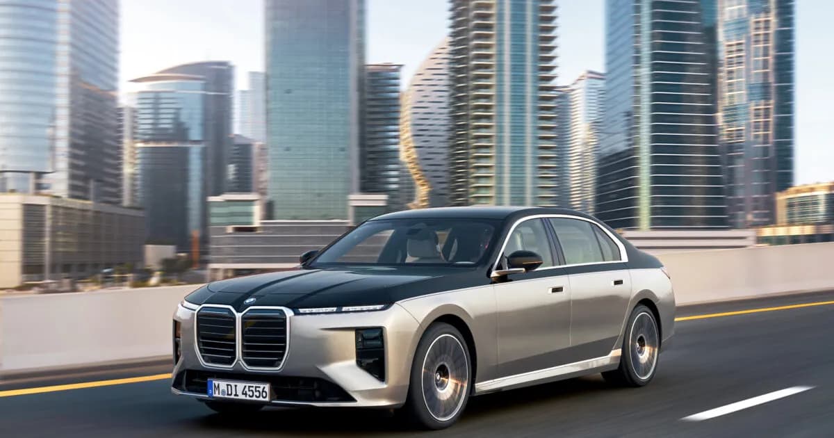 Η νέα BMW Σειρά 7 φτάνει τους 680 ίππους και 728 χλμ αυτονομία
