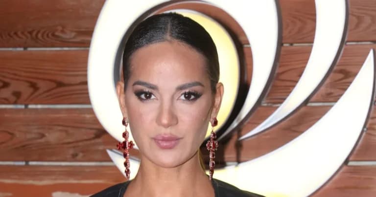 Η Ρία Ελληνίδου αποκαλύπτει το μυστικό ομορφιάς της