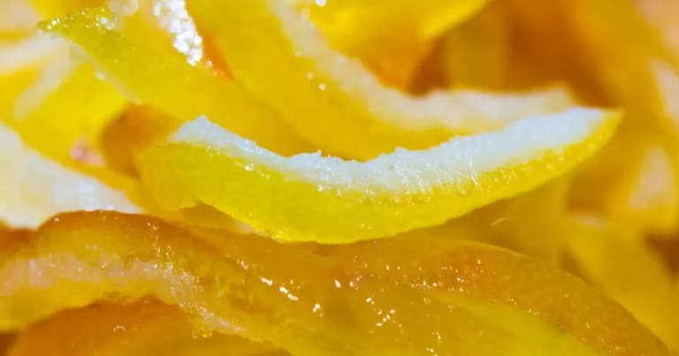 Το κονφί φλούδας γκρέιπφρουτ: Η συνταγή για μια λαχταριστή σπιτική απόλαυση