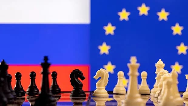 Η Ρωσία καταγγέλλει τις κυρώσεις της ΕΕ ως παράνομες