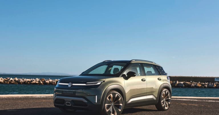 Η Volkswagen αναδιαμορφώνει τη στρατηγική της με τρεις κύριους άξονες