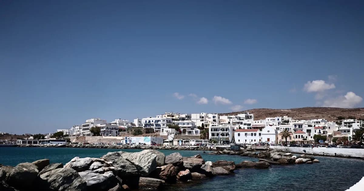 Κοινωνικός Τουρισμός 2026: Ανοίγουν οι αιτήσεις για 300.000 δικαιούχους