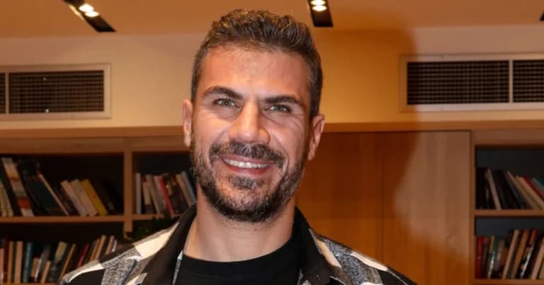 Ο Άκης Πετρετζίκης συναντά τον Τζέιμι Όλιβερ στην Αθήνα