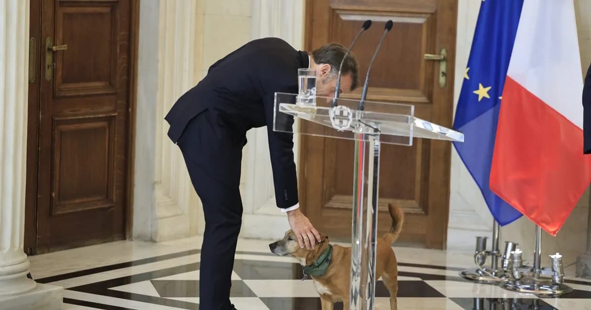 Ο Μακρόν, ο Μητσοτάκης και ο Πίνατ στο Μέγαρο Μαξίμου