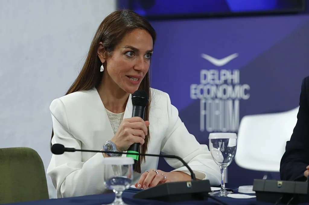 Φόρουμ Δελφών: Επιθέσεις στη Δικαιοσύνη και Εθνική Στεγαστική Στρατηγική