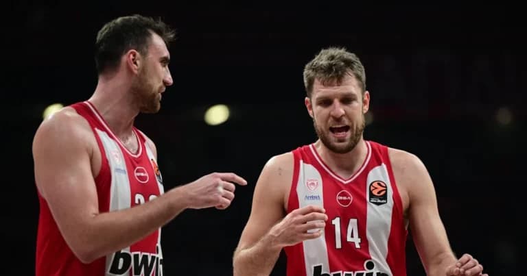 Βεζένκοφ και Μιλουτίνοφ στην κορυφαία πεντάδα της EuroLeague