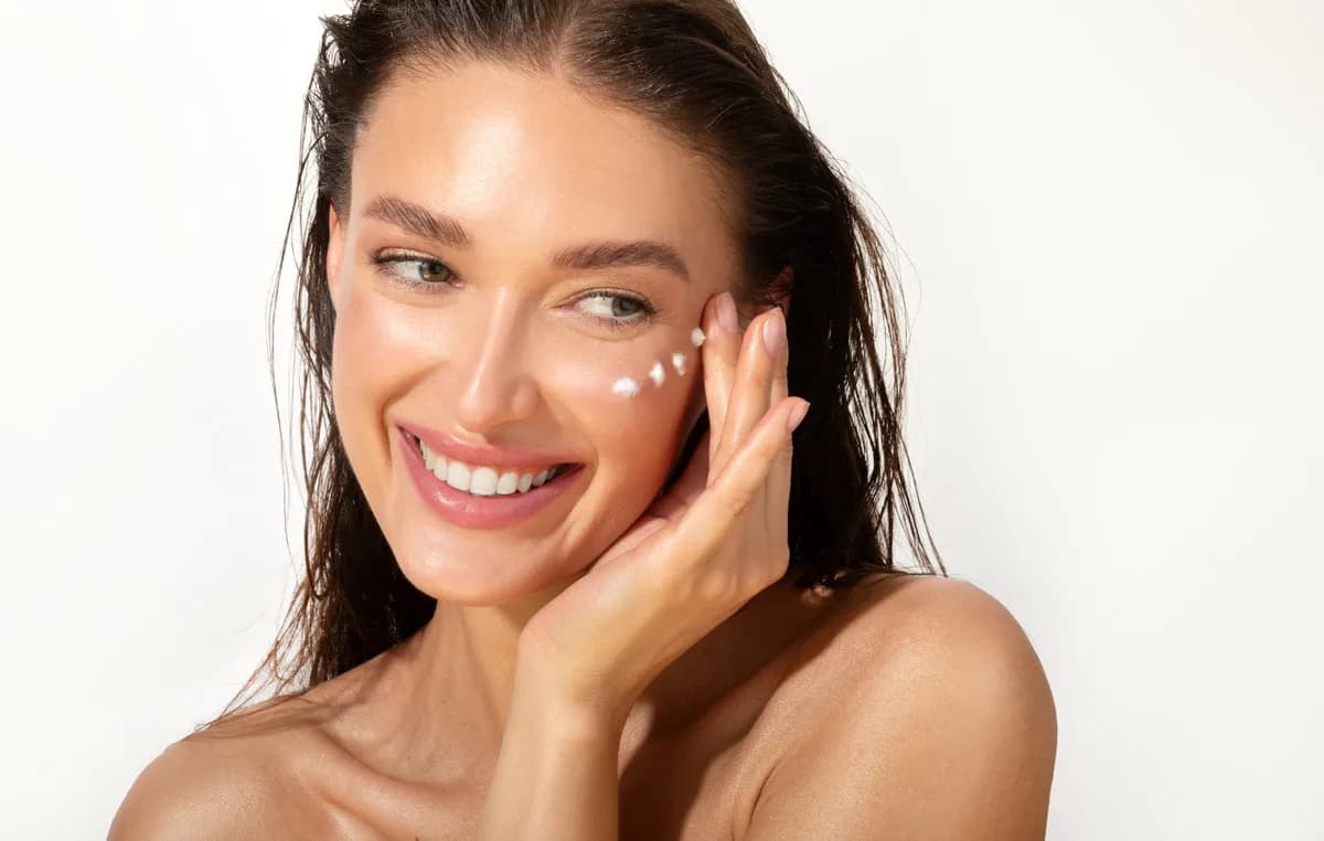 Η νέα La Mer Rejuvenating Eye Cream για τα μάτια