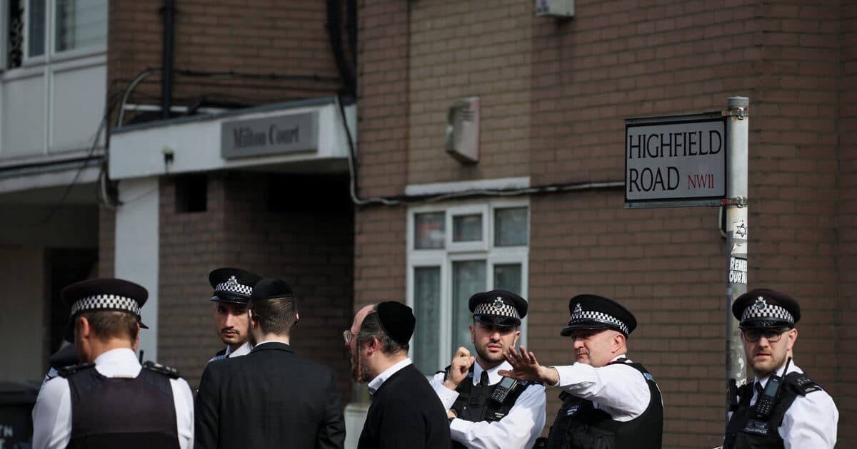 Εμπρησμοί συναγωγών στο Λονδίνο: Σε εγρήγορση η αστυνομία