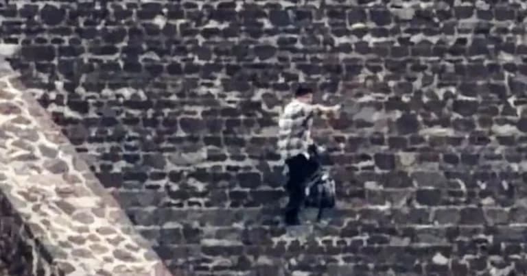 Ο δράστης στο Τεοτιουακάν είχε εμμονή με τον Χίτλερ