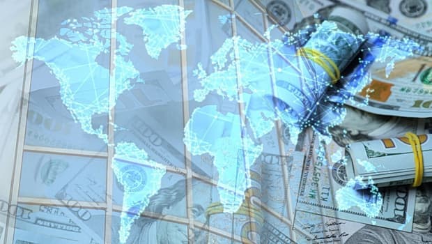 Το ΔΝΤ επαινεί την Ελλάδα για τη μείωση χρέους