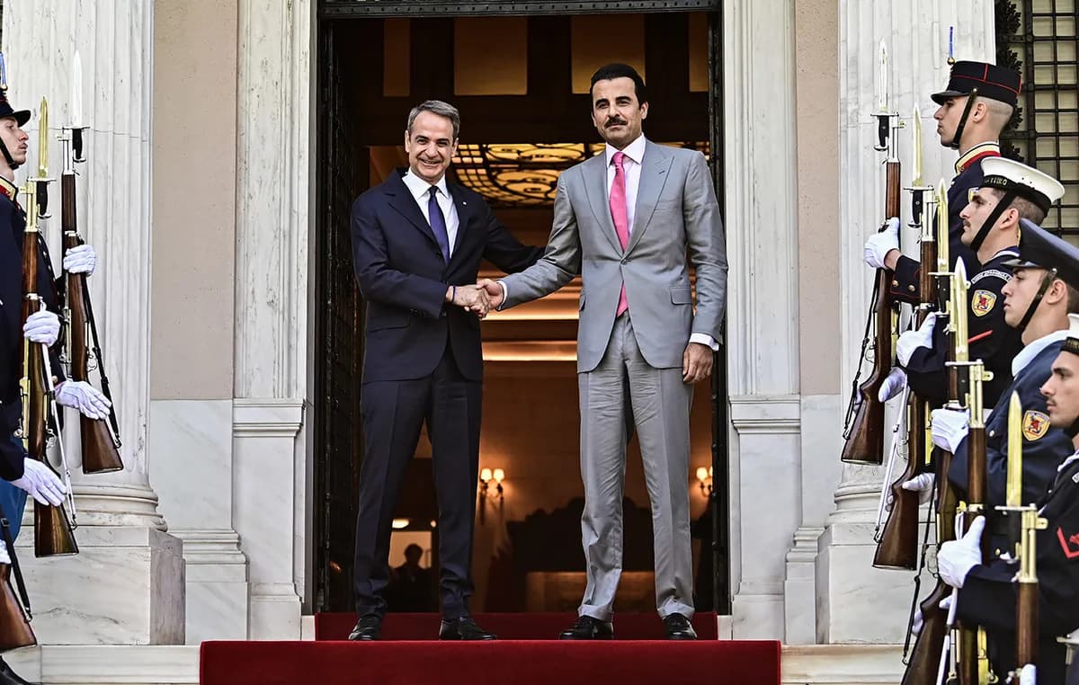 Ο Μητσοτάκης με τον Εμίρη του Κατάρ: Επενδύσεις και ειρήνη