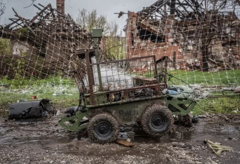 Η Ουκρανία αναβαθμίζει τα ρομπότ μάχης σαν smartphones