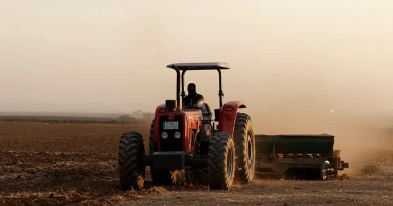 Η ΑΑΔΕ κατέβαλε 228,8 εκατ. σε αγρότες το 2026