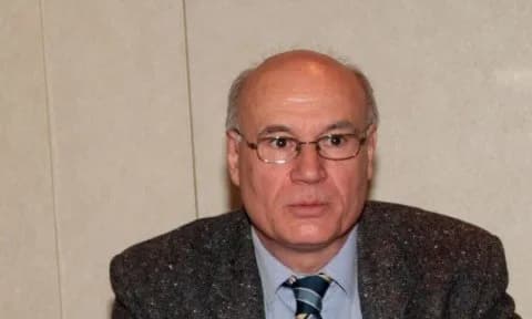 Ο Παπαδόπουλος προειδοποιεί για σεισμό στον Κορινθιακό