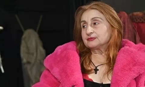 Η Καλλιόπη Ταχτσόγλου για τη Μαρούσκα και τους «Δύο Ξένους»