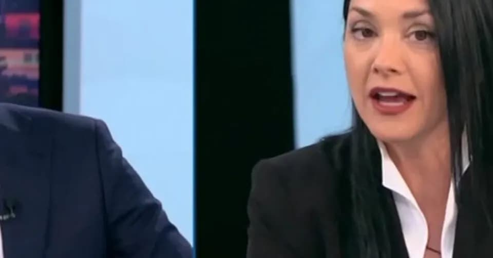 Ο Ρωμανός και η Γιαννακοπούλου σε έντονη αντιπαράθεση στο Action 24