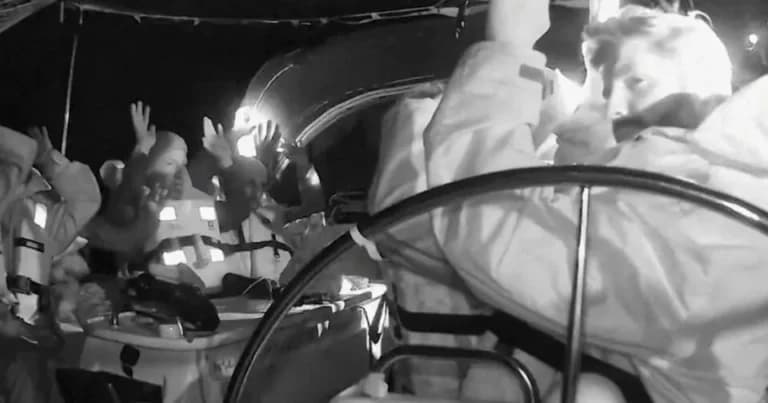 Ο στολίσκος της Γάζας αναχαιτίστηκε νότια της Κρήτης