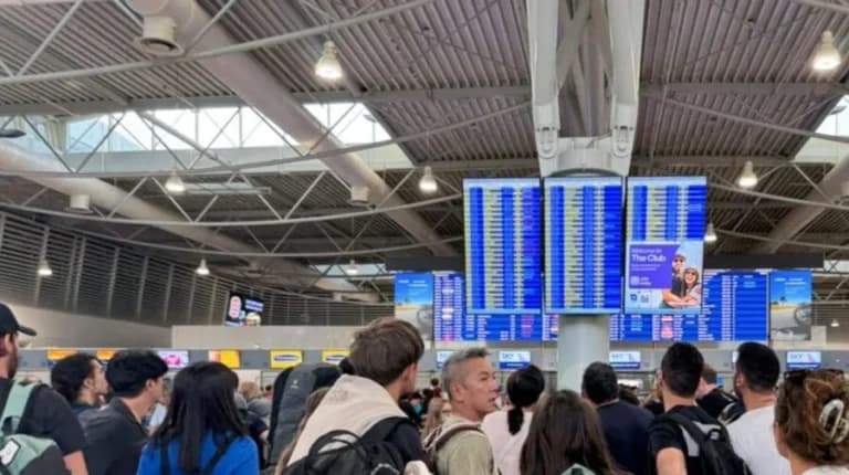 Ο πόλεμος στο Ιράν βάζει φωτιά στο καλοκαίρι των Ευρωπαίων