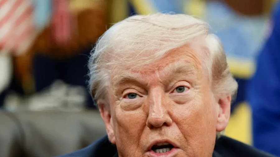 Ο Τραμπ ετοιμάζεται για μακρόχρονο ναυτικό αποκλεισμό του Ιράν