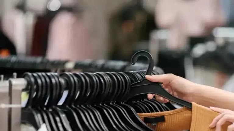 Η ΑΑΔΕ αποκαλύπτει τις μεγαλύτερες υποθέσεις φοροδιαφυγής