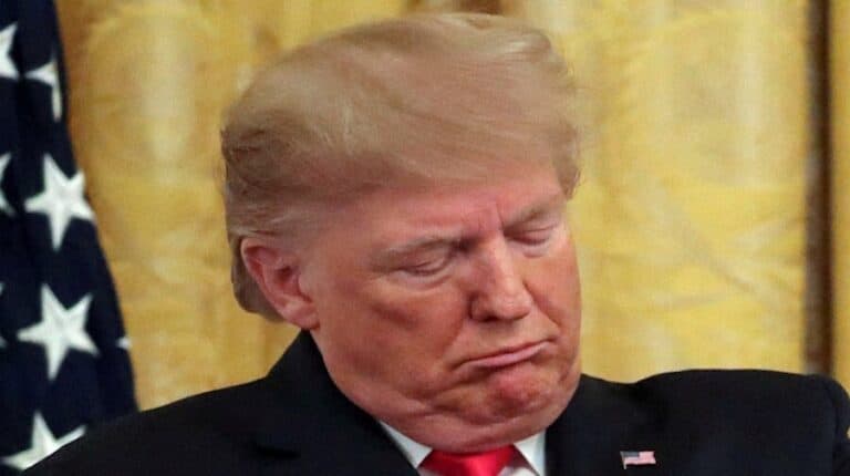 Ο Τραμπ προειδοποιεί το Ιράν: «Τελευταία ευκαιρία» για συμφωνία