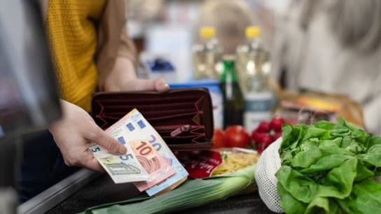 Ο πληθωρισμός εκτινάχθηκε στο 3,9% τον Μάρτιο