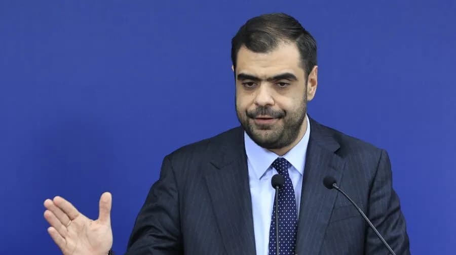 Ο Μαρινάκης επιτίθεται στον Ανδρουλάκη για τις υποκλοπές