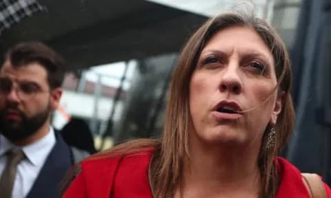 Η Κωνσταντοπούλου κατήγγειλε επιθεωρητές εργασίας για εκβιασμό