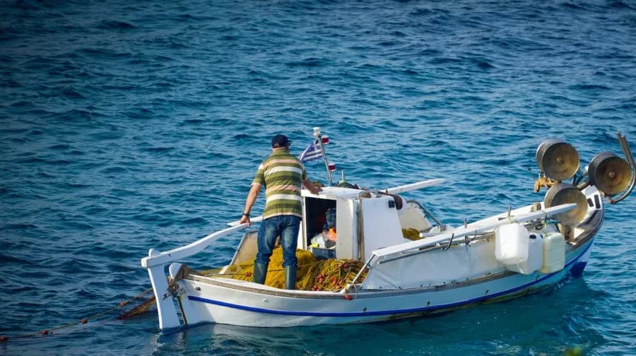 Η Τουρκία αμφισβητεί ελληνικές ζώνες αλιείας στο Αιγαίο