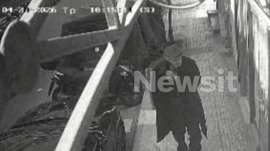 Προφυλακίστηκε ο 89χρονος που πυροβόλησε στον ΕΦΚΑ