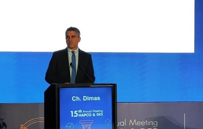 Ο Δήμας ανακοινώνει 2,3 δισ. ευρώ για υποδομές το 2026