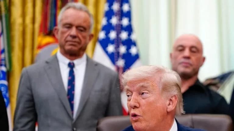 Ο Τραμπ στο στόχαστρο: 8 στους 10 Αμερικανούς τον κατηγορούν για την ακρίβεια