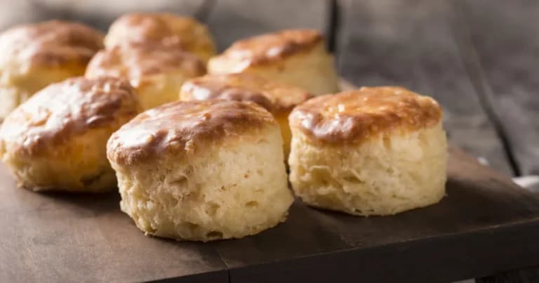Vegan Scones με 2 Υλικά: Η Απλή Συνταγή