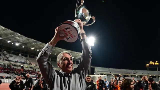 Ο ΟΦΗ κυπελλούχος και πριμ 500.000 ευρώ από Μπούση