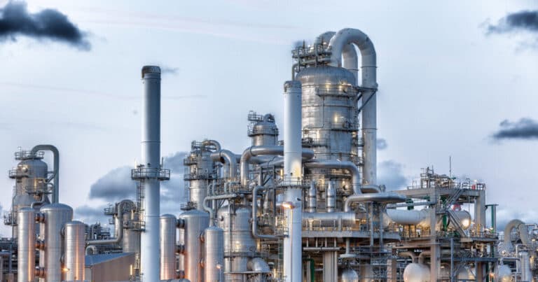 Εκτόξευση τιμών πετρελαίου   το WTI στα 90 δολάρια