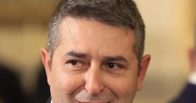 Ο Μυλωνάκης αντιδρά: Οπτικές και κινητικές αντιδράσεις
