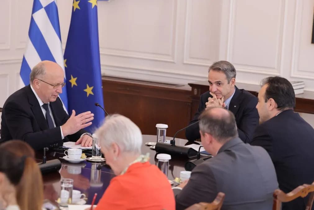Ο Μητσοτάκης πιέζει για ενεργοποίηση Άρθρου 42 ΕΕ