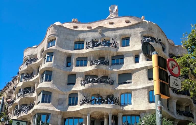 Η τελευταία ένοικος της Casa Milà του Γκαουντί στη Βαρκελώνη