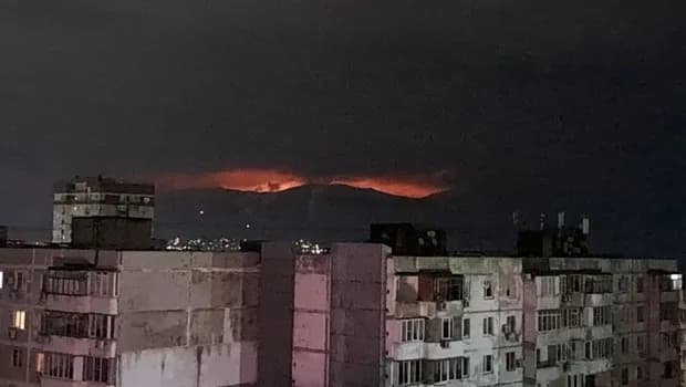 Πυρκαγιά σε δεξαμενή πετρελαίου στο Νοβοροσίσκ από drones