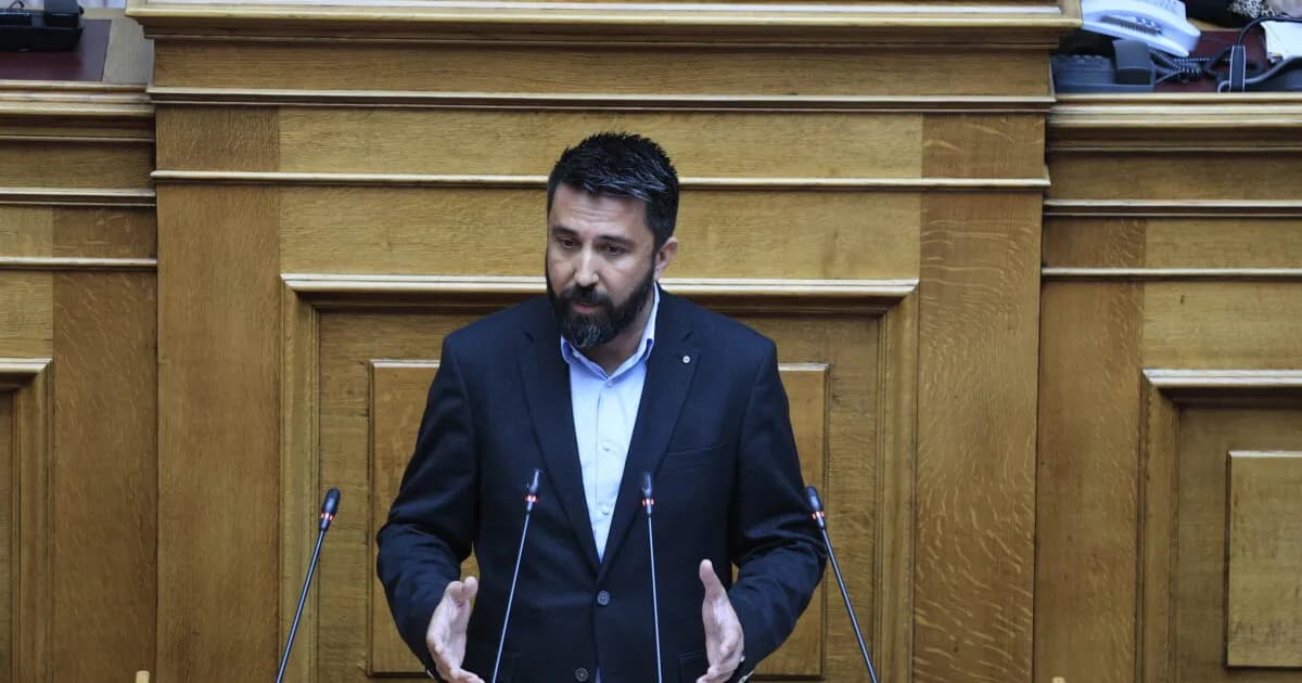 Ο Φερχάτ Οζγκιούρ ανεξαρτητοποιείται από τη Νέα Αριστερά