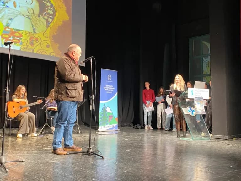 Ο 3ος λογοτεχνικός διαγωνισμός του Γυμνασίου Τεγέας έκλεισε με τιμητικές βραβεύσεις