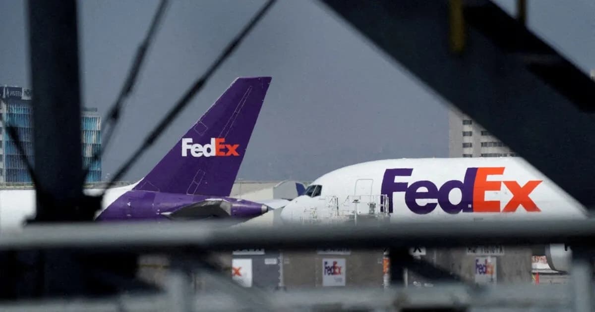 Η FedEx φεύγει από το «Μακεδονία»: Πλήγμα για τη Θεσσαλονίκη