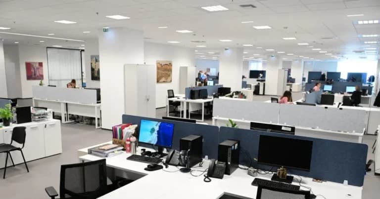 Πρόστιμα ΦΠΑ: «Κούρεμα» έως 80% για εκπρόθεσμες δηλώσεις