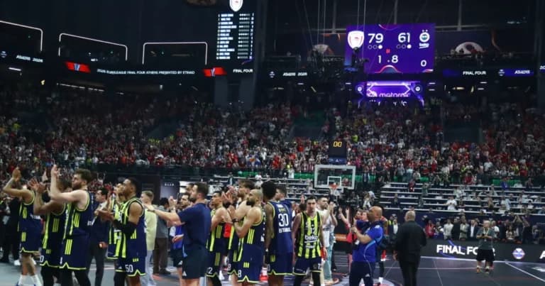 Η Φενερμπαχτσέ κατηγορεί: «Προδιάθεση να πάρει ο Ολυμπιακός»
