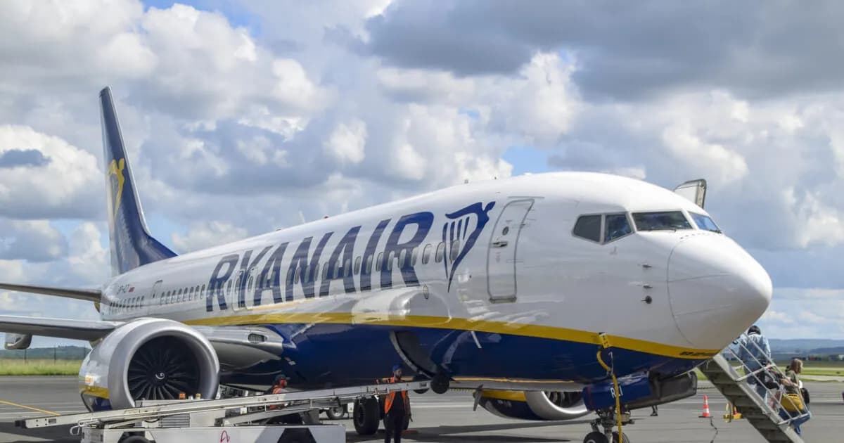 Η Ryanair ετοιμάζεται να κλείσει βάση Θεσσαλονίκης – 200 θέσεις