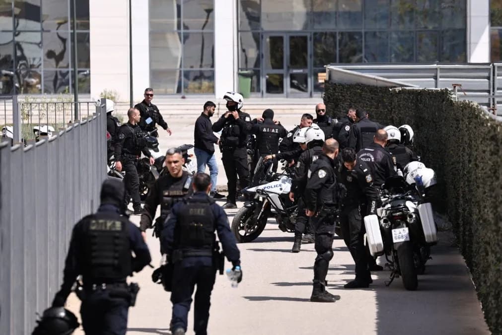 Ο Μπούγας παραδέχεται κενό ασφαλείας στο Εφετείο