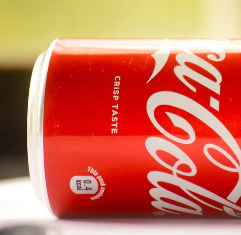 Η τρέλα με τα πάρτι Diet Coke που κατακτά την Ινδία